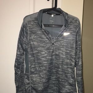 Nike Men’s dry fit athletic quarter zip